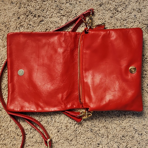 New Ginuwine Leather Viola Castellani Milano Red Crossbody - Picture 7 of 7